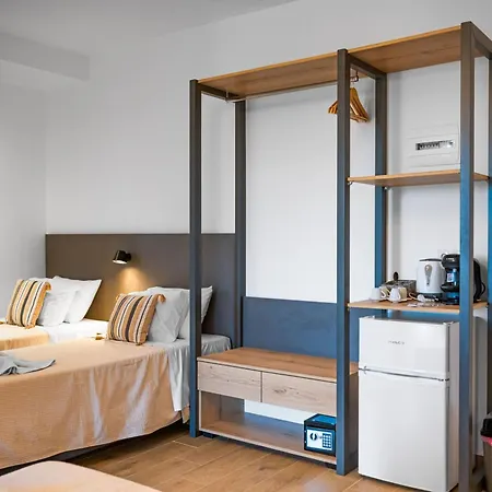 Eva's Hotel 2*