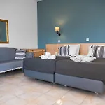 Eva's 2*